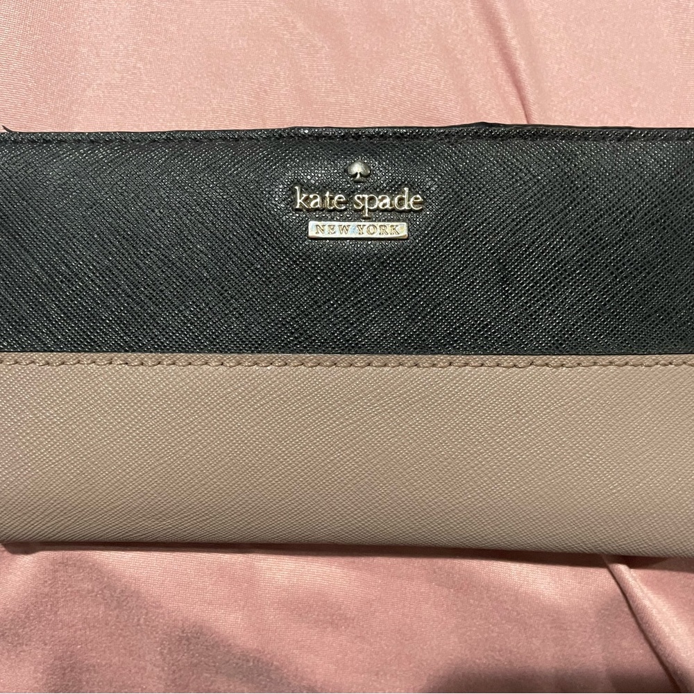 Kate spade wallet
